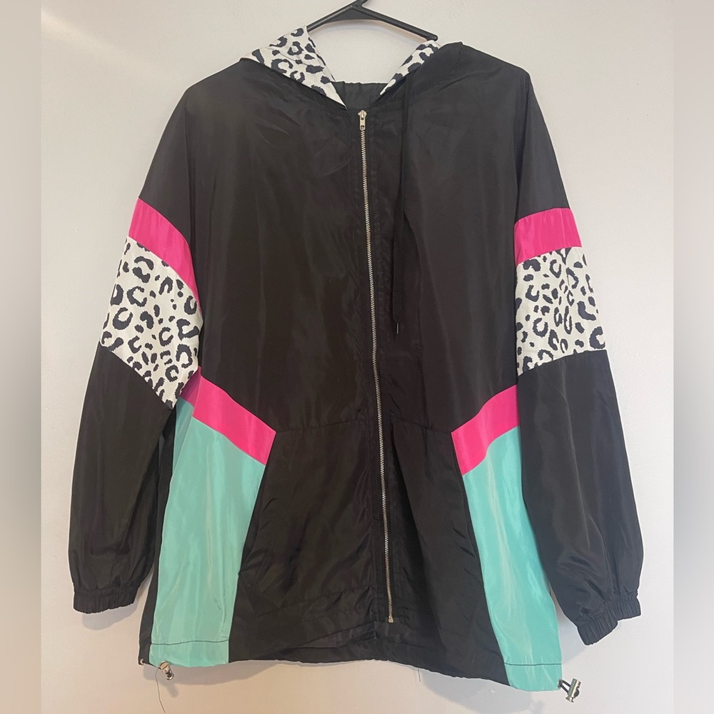 Women’s Windbreaker